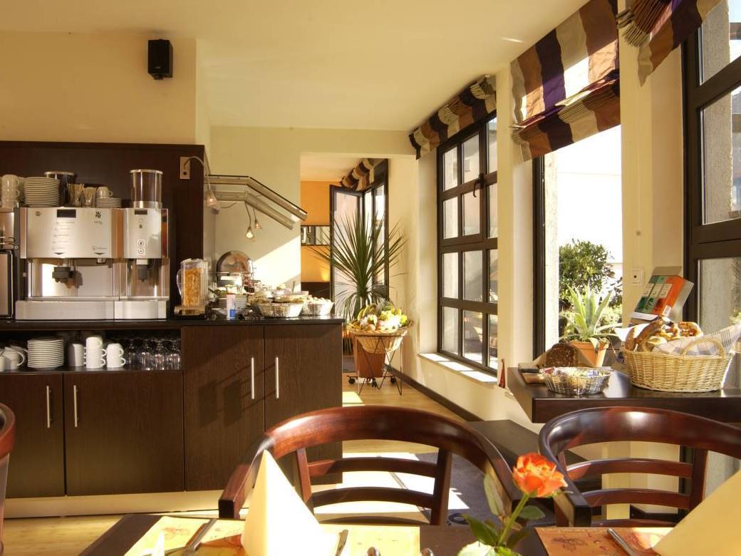 Ghotel Hotel&living München-city Hotel 3*